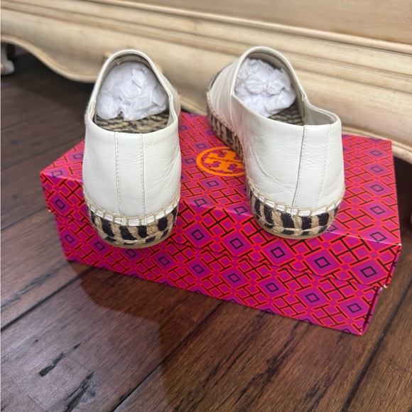 Tory Burch Nappa Leather Espadrille Flats - Ivory/Black - Size 10.5 - Picture 6 of 14